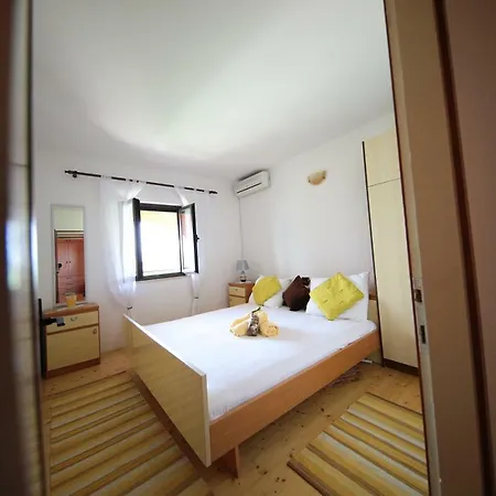 Apartmants Appartamento Donji Okrug (Ciovo)