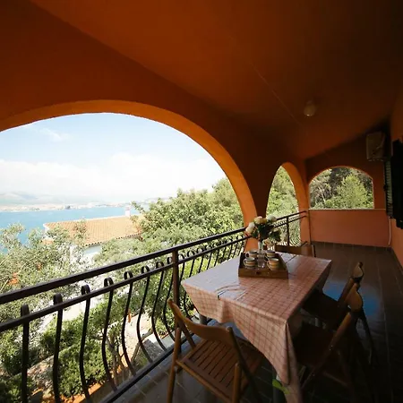 Apartmants * Donji Okrug (Ciovo)